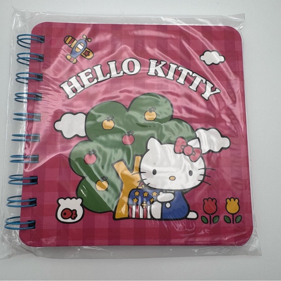Hello Kitty Miniso x Sanrio Notebook + A6 Journal Set 2pc NWT Kawaii - Picture 4 of 10